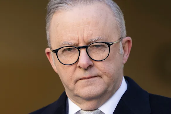 Le Premier ministre Anthony Albanese s'oppose à une interdiction totale de la publicité pour les jeux d'argent en ligne.