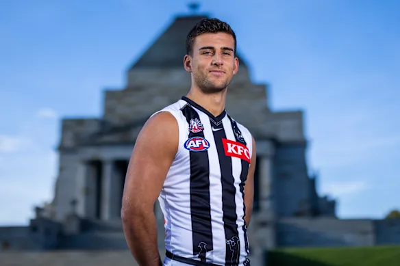 Nick Daicos au Sanctuaire du Souvenir lundi.