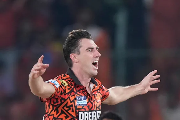Pat Cummins en action pour les Sunrisers Hyderabad.