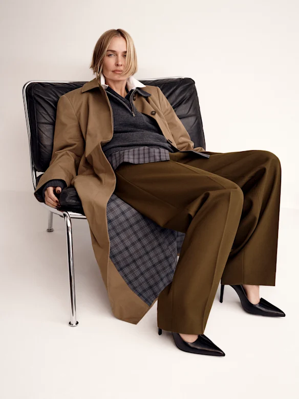 Lara Worthington : « J'aime les vêtements qui donnent l'impression qu'ils font partie de votre vie depuis un moment. »