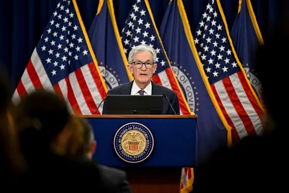 Le mandat du président de la Réserve fédérale américaine, Jerome Powell, prend fin cette semaine, mais il restera un irritant pour Trump en restant au conseil d'administration de la banque centrale.