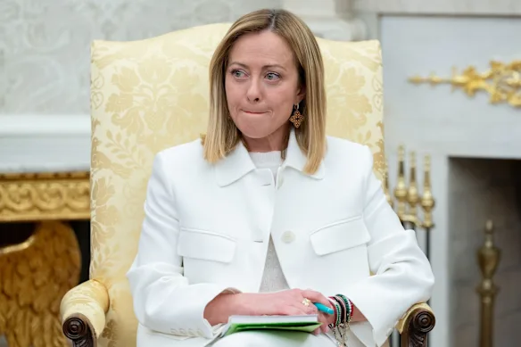 Giorgia Meloni, la Première ministre italienne, a déclaré que son gouvernement n'était pas d'accord avec l'autorisation de la Russie de participer à la biennale.