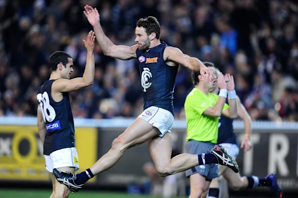 Andrew Walker a joué 202 matchs pour Carlton.