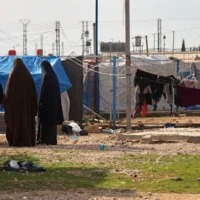 Albanese affirme que l&rsquo;Australie n&rsquo;a rien à voir avec les mesures syriennes visant à refouler les familles de l&rsquo;EI depuis l&rsquo;aéroport