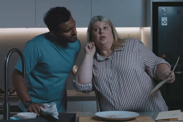 Nazeem Hussain et Carlson à Urzila. La série se distingue par ses stars invitées de haut niveau.