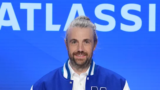 Le co-fondateur d'Atlassian, Mike Cannon-Brookes, prononce un discours au Nasdaq le mercredi 11 décembre 2025.