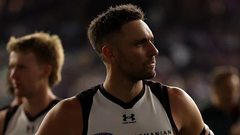 Comment Luke Jackson, Caleb Serong et les Fremantle Dockers ont gâché la nuit de Jack Gunston et des Hollywood Hawthorn Hawks de Sam Mitchell et Nick Watson