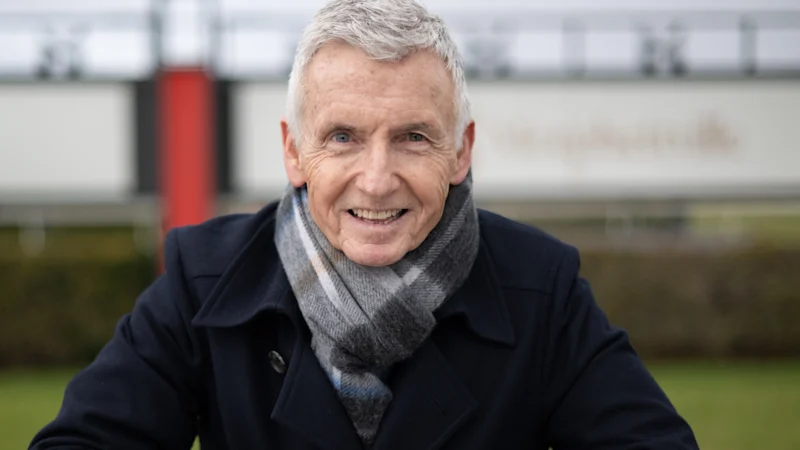 Pourquoi Dennis Cometti l'a convaincu de faire Who Do You Think You Are ?