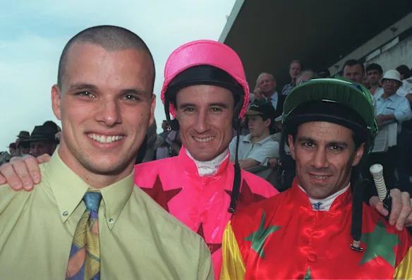 Scott Miller, Glen Boss et John Marshall aux courses de 1996. 