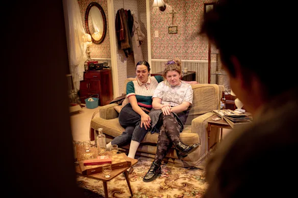 Le casting crée un sentiment de famille retrouvée.