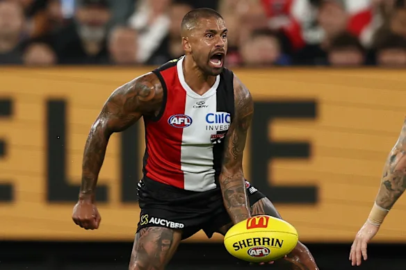 Brad Hill continue de livrer pour les Saints.