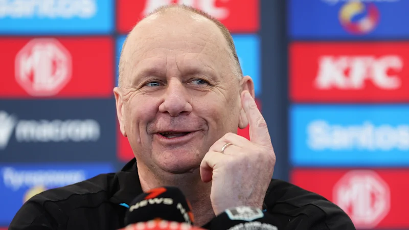 Le chef de l'AFL, Andrew Dillon, confirme davantage de doubles têtes vendredi soir lors du match 2026