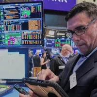 Wall Street en passe d&rsquo;établir un record, le pétrole grimpe et l&rsquo;ASX devrait augmenter