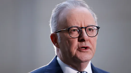 Le Premier ministre Anthony Albanese répond aux questions lors d'une interview télévisée au Parlement mercredi matin.