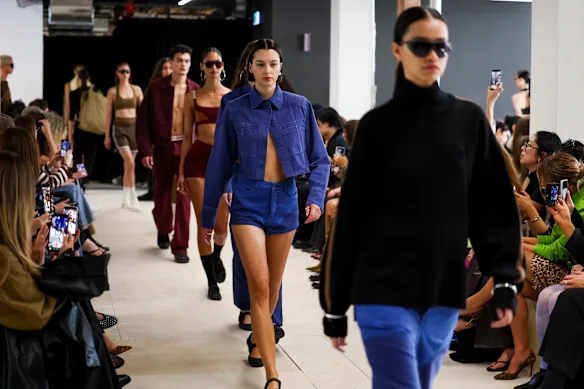 La collection Resort 27 de Nagnata à la Fashion Week australienne.