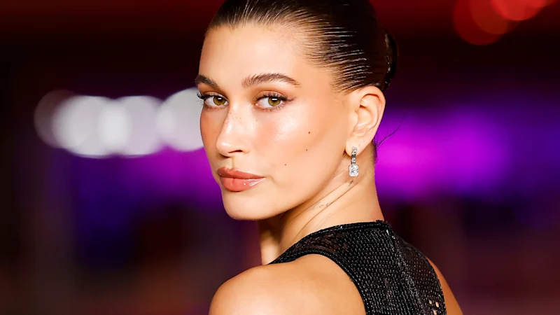 Hailey Bieber commence sa journée avec cette photo bien-être. Le devriez-vous ?