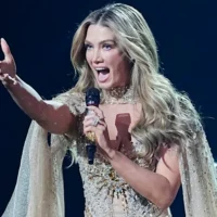 Delta Goodrem, déesse du soleil, électrise la scène à Vienne