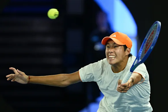 L'apprenant américain Tien est l'une des étoiles montantes du tennis.