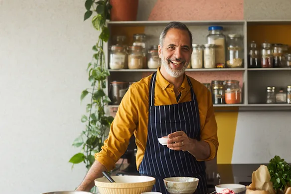 Yotam Ottolenghi dans la série Dîners régionaux.
