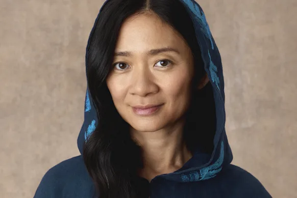 Chloé Zhao.