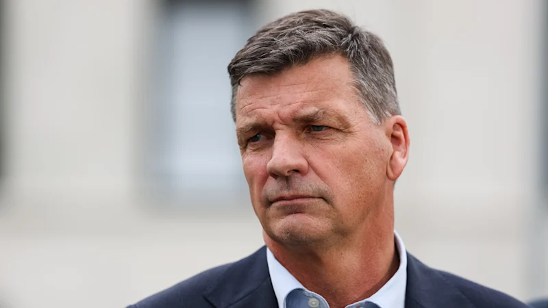 Les travaillistes affirment que la coalition a un trou noir de 12,5 milliards de dollars dans les coûts fiscaux