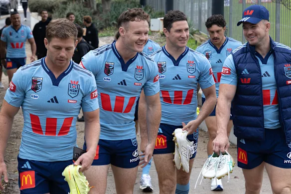 Les joueurs de NSW Blues arrivent lundi pour un appel aux médias au Centre d'excellence de NSWRL. 
