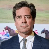 Le changement de règle proposé empêcherait les anciens PDG comme Gillon McLachlan de siéger au conseil d&rsquo;administration pendant neuf ans
