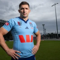Politis s&rsquo;ouvre sur la rédemption de Radley&rsquo;s Blues