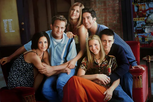 Casting des Amis (de gauche à droite) : Courteney Cox, Matthew Perry, Jennifer Aniston, David Schwimmer, Matt LeBlanc et Lisa Kudrow. 