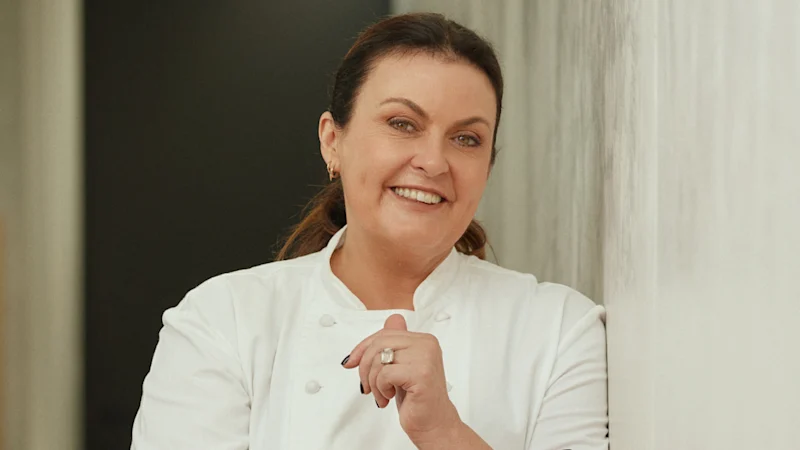Une célèbre chef parle de la cuisine du prince Harry, de John Travolta et de Kylie Minogue, de sa rencontre avec Gordon Ramsay et Marco Pierre White, et de son fantasme de Nick Cave