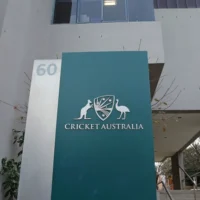 Un membre du personnel de Cricket Australia limogé après une enquête sur un conflit d&rsquo;intérêts