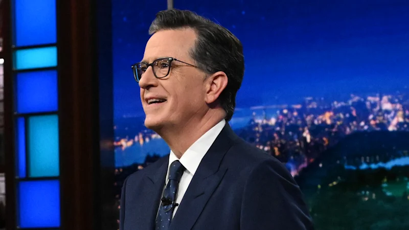 Paul McCartney, Jon Stewart et les animateurs de fin de soirée font leurs adieux au théâtre Ed Sullivan