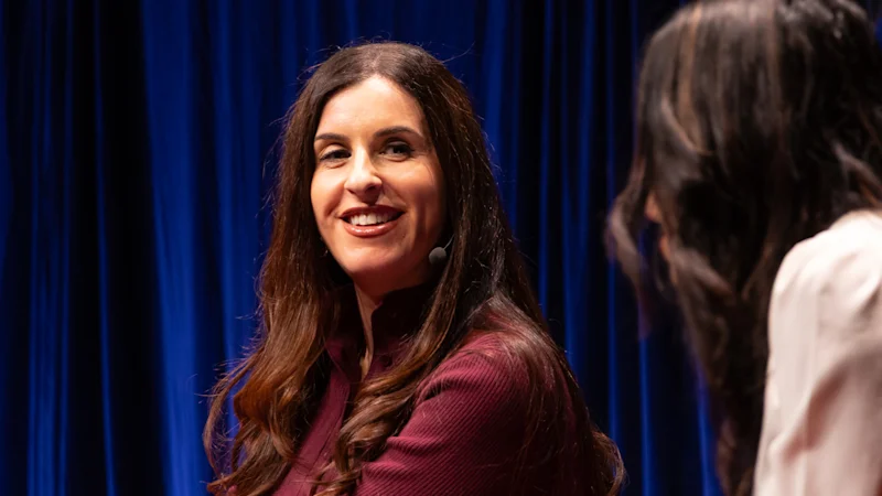 Le Festival des écrivains de Sydney avec Randa Abdel-Fattah va briser l'histoire du box-office