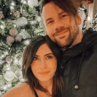 Le chanteur de Beartooth partage son voyage et la fin de 14 ans de mariage