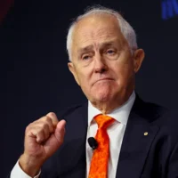 Turnbull soutient la fête turquoise alors que Ryan et Chaney s&rsquo;excluent