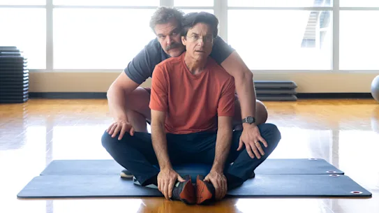 Jason Bateman et David Harbour jouent dans DTF St Louis.