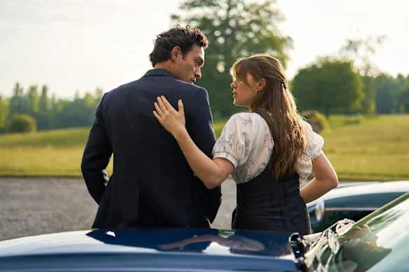 Alex Hassell dans le rôle de Rupert Campbell-Black et Bella Maclean dans le rôle de Taggie O'Hara dans Rivals.