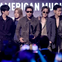 BTS fait un retour triomphal, Taylor Swift repart bredouille