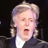 Paul McCartney dit que Taylor Swift est aussi célèbre que les Beatles