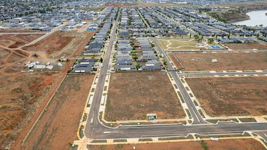 Le plan de 2 milliards de dollars aidera à construire les infrastructures essentielles nécessaires à la construction de nouveaux logements. développements.