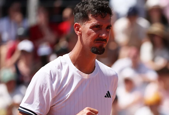 Thanasi Kokkinakis abandonne blessé à Roland-Garros
