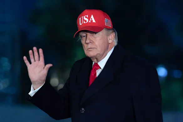 MAGA America a fait le choix politique de bloquer la pénétration des véhicules électriques au seuil de 10 %, à la fois en imposant des droits de douane prohibitifs sur les importations et en trouvant toutes sortes de moyens pour jeter du sable dans les engrenages.