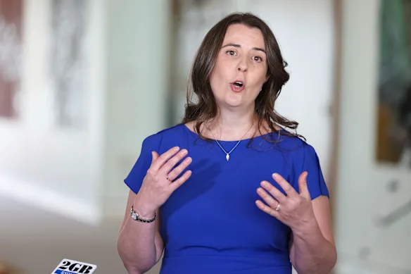 La présidente de l'AMA, le Dr Danielle McMullen, fait partie de ceux qui s'opposent à la baisse du taux d'accise sur les produits du tabac. 