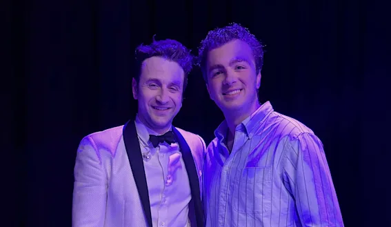 Selfie en coulisses après le concert : Sterling Nasa (à droite) avec Justin Hurwitz.