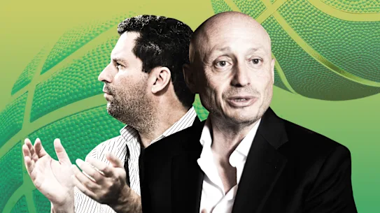 La querelle du basket-ball australien entre les milliardaires Jared Novelly et Larry Kestelman ne montre aucun signe de ralentissement.