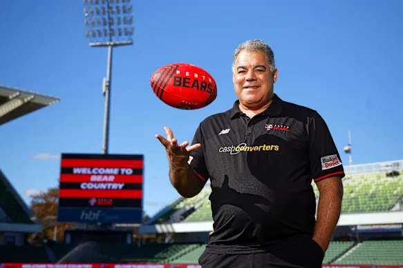 Mal Meninga parle de son travail avec les Bears de Perth.