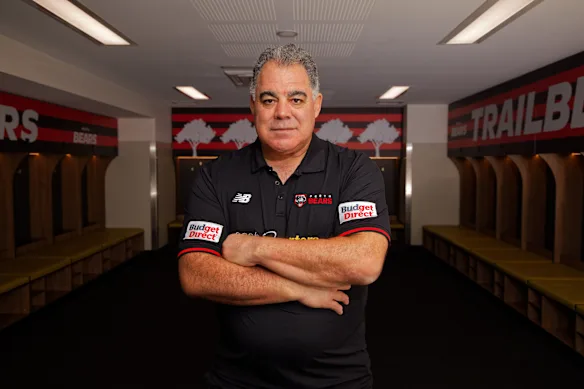 Mal Meninga prendra en charge les Bears lorsqu'ils rejoindront la LNR la saison prochaine.