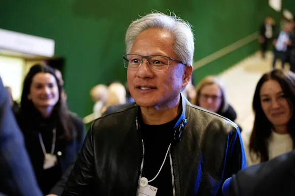 Jensen Huang, co-fondateur du fabricant de puces IA Nvidia, a vu sa fortune s'élever à plus de 177 milliards de dollars, contre 10,9 milliards de dollars en octobre 2022.