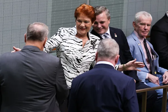 One Nation a fait prêter serment mardi un nouveau membre au Parlement. Si le scrutin se tient lors des prochaines élections, ils accueilleront une douzaine de sénateurs supplémentaires.