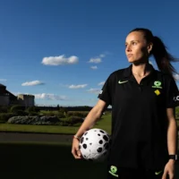 La star des Matildas, Hayley Raso, vise le trophée de la Coupe du monde avant les matchs amicaux contre le Mexique à Newcastle